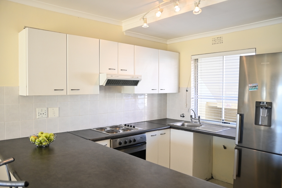 2 Bedroom Property for Sale in Harbour Island Western Cape